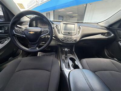 2018 Chevrolet Malibu LT   - Photo 10 - National City, CA 91950