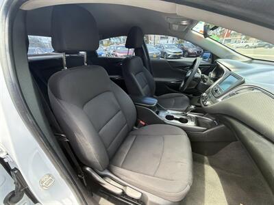 2018 Chevrolet Malibu LT   - Photo 13 - National City, CA 91950