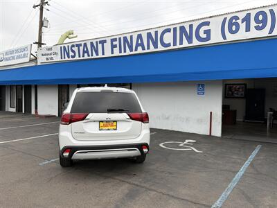 2020 Mitsubishi Outlander SE   - Photo 4 - National City, CA 91950