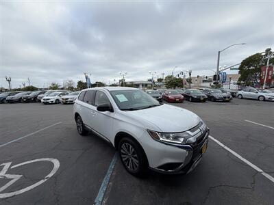2020 Mitsubishi Outlander SE   - Photo 7 - National City, CA 91950