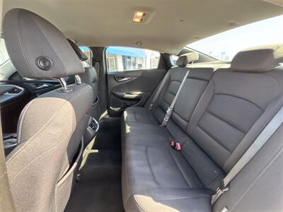 2020 Chevrolet Malibu LT   - Photo 10 - National City, CA 91950