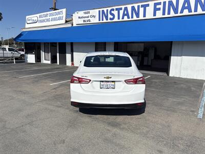 2020 Chevrolet Malibu LT   - Photo 3 - National City, CA 91950