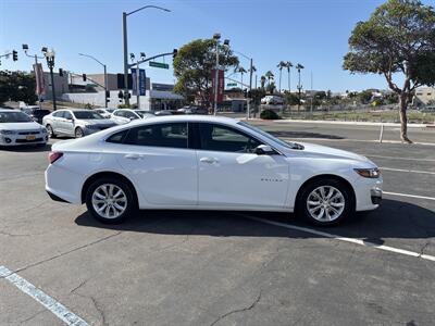 2020 Chevrolet Malibu LT   - Photo 5 - National City, CA 91950
