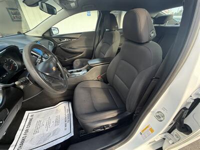 2020 Chevrolet Malibu LT - Photo 11 - National City, CA 91950
