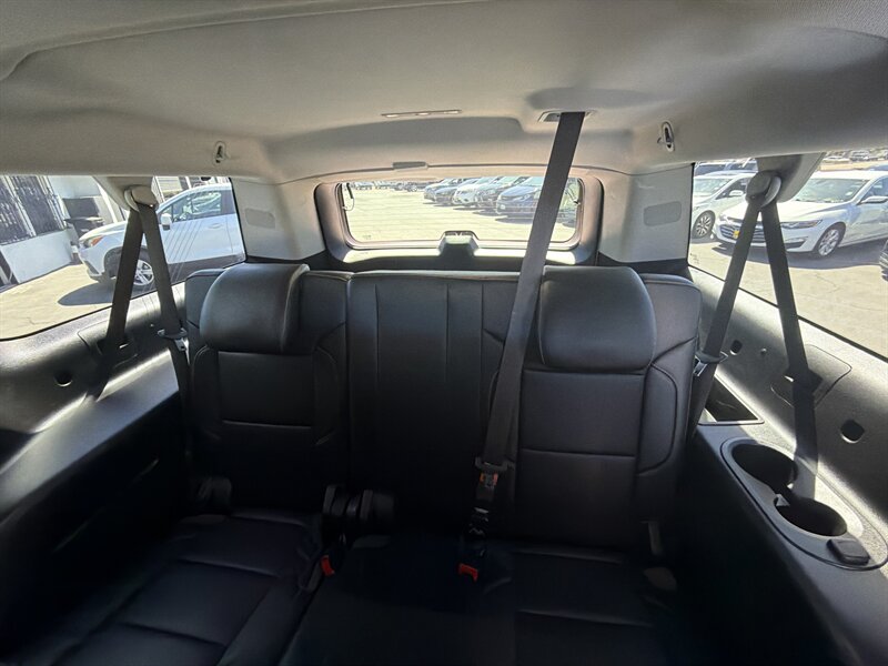 2016 GMC Yukon XL SLT - Photo 12 -