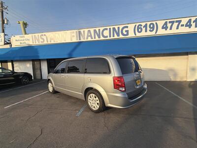 2015 Dodge Grand Caravan SE - Photo 3 -