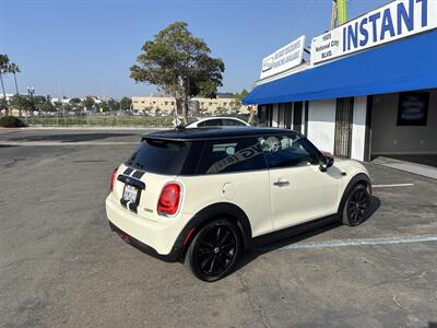 2020 MINI Hardtop 2 Door Oxford Edition   - Photo 5 - National City, CA 91950