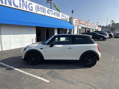 2020 MINI Hardtop 2 Door Oxford Edition   - Photo 2 - National City, CA 91950