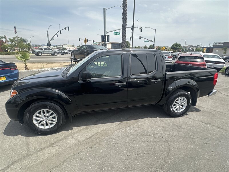 2018 Nissan Frontier Crew Cab SV - Photo 8 - National City, CA 91950