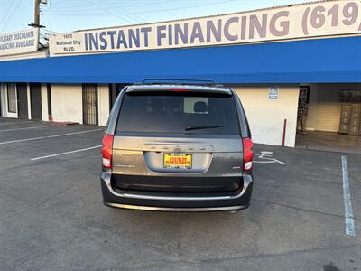 2020 Dodge Grand Caravan SXT - Photo 4 - National City, CA 91950
