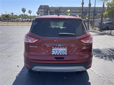 2014 Ford Escape SE   - Photo 4 - 