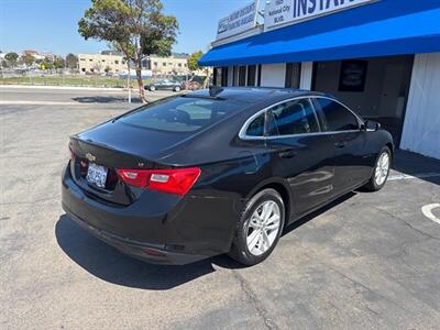 2016 Chevrolet Malibu LT   - Photo 5 - 