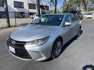 2016 Toyota Camry SE   - Photo 1 - 