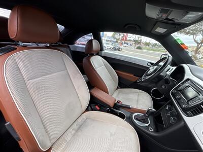 2015 Volkswagen Beetle-Classic 1.8T Classic PZEV   - Photo 12 - 