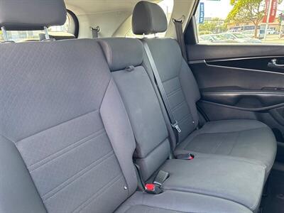 2019 Kia Sorento LX   - Photo 14 - National City, CA 91950