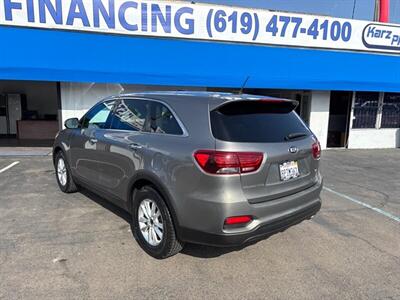 2019 Kia Sorento LX   - Photo 3 - National City, CA 91950