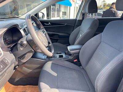 2019 Kia Sorento LX   - Photo 10 - National City, CA 91950