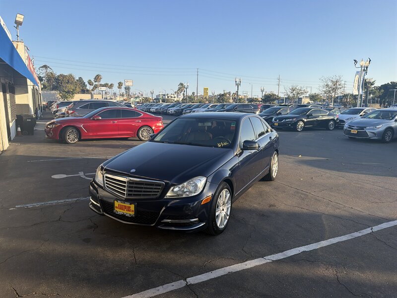 2014 Mercedes-Benz C-Class C300 Luxury 4MATIC's photo