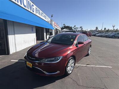2016 Chrysler 200 Limited Sedan