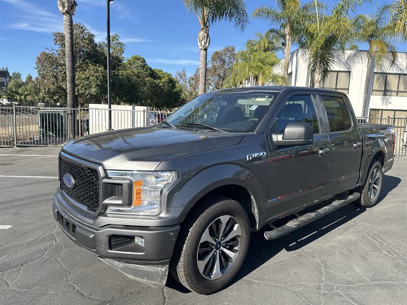 2019 Ford F-150 XL's photo