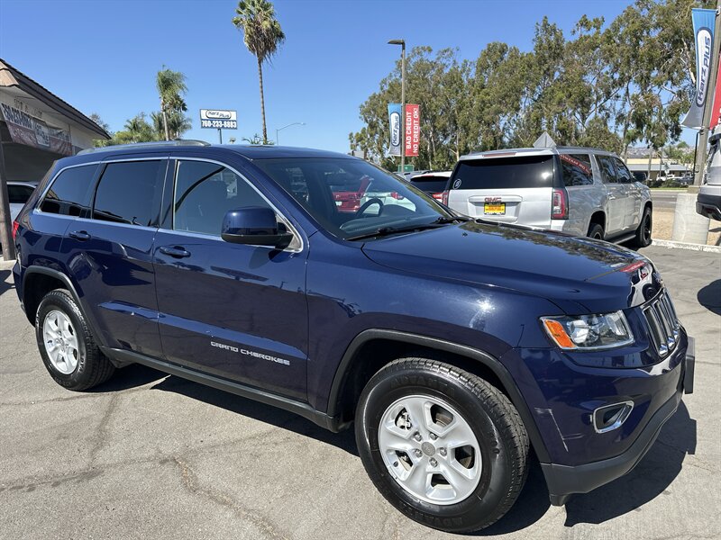 2014 Jeep Grand Cherokee Laredo   - Photo 1 - 