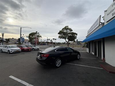 2018 Chevrolet Malibu LT - Photo 6 - National City, CA 91950