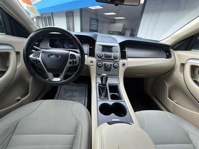 2016 Ford Taurus SE   - Photo 9 - National City, CA 91950