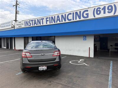 2016 Ford Taurus SE   - Photo 4 - National City, CA 91950