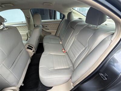 2016 Ford Taurus SE   - Photo 11 - National City, CA 91950