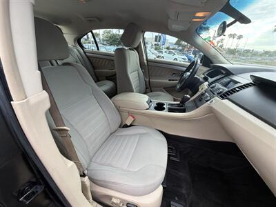 2016 Ford Taurus SE   - Photo 12 - National City, CA 91950