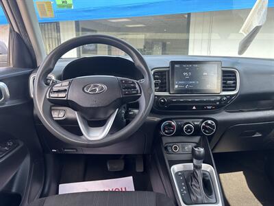 2021 Hyundai VENUE SE   - Photo 9 - National City, CA 91950