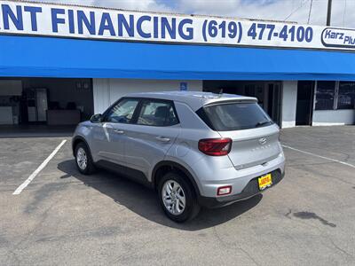 2021 Hyundai VENUE SE   - Photo 3 - National City, CA 91950