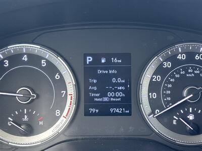 2021 Hyundai VENUE SE   - Photo 8 - National City, CA 91950