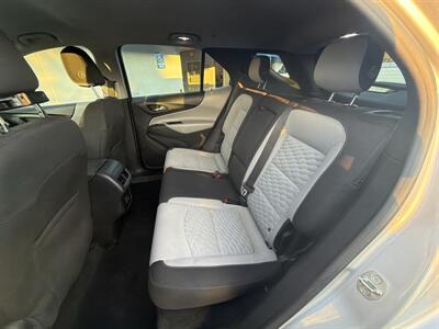 2019 Chevrolet Equinox LS - Photo 11 -