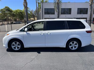 2015 Toyota Sienna LE 8-Passenger - Photo 2 -