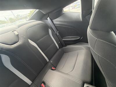 2016 Chevrolet Camaro LT   - Photo 13 - 