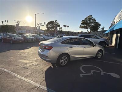 2018 Chevrolet Cruze LS Auto - Photo 5 - National City, CA 91950
