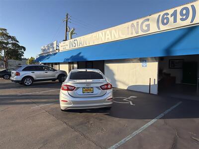 2018 Chevrolet Cruze LS Auto - Photo 4 - National City, CA 91950