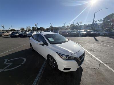 2021 Nissan Versa SV - Photo 7 -