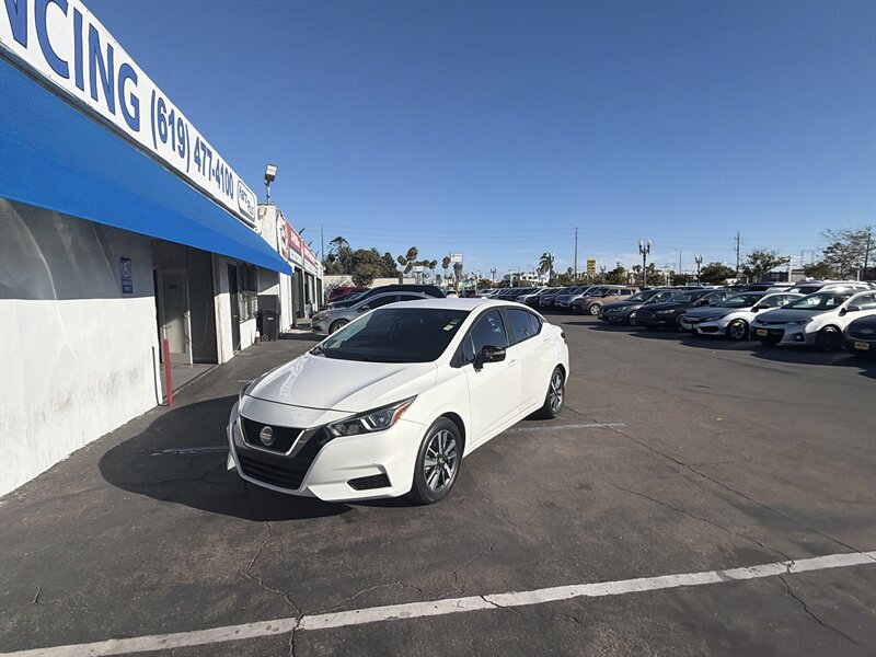 2021 Nissan Versa SV  