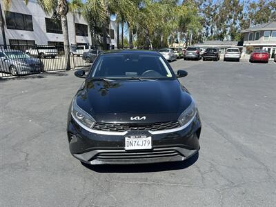 2023 Kia Forte LXS   - Photo 2 - 