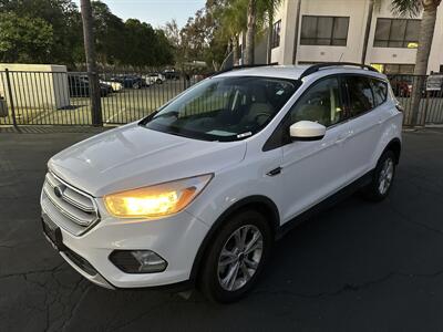 2018 Ford Escape SE   - Photo 1 - 