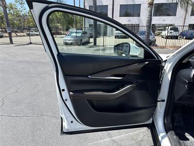 2023 Mazda CX-30 2.5 S Premium   - Photo 10 - 