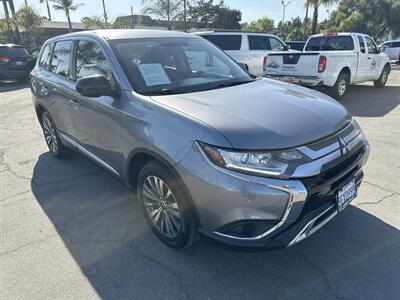 2020 Mitsubishi Outlander SE - Photo 3 - National City, CA 91950