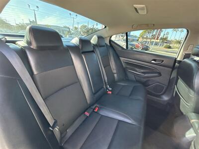 2021 Nissan Altima 2.5 SR   - Photo 13 - 