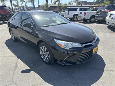 2016 Toyota Camry Hybrid XLE - Photo 3 -