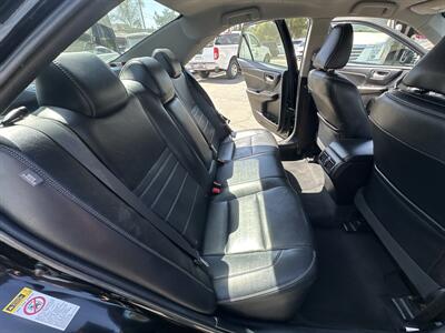 2016 Toyota Camry Hybrid XLE - Photo 10 -