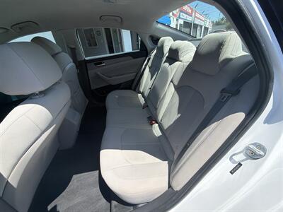 2018 Hyundai SONATA SEL - Photo 12 - National City, CA 91950