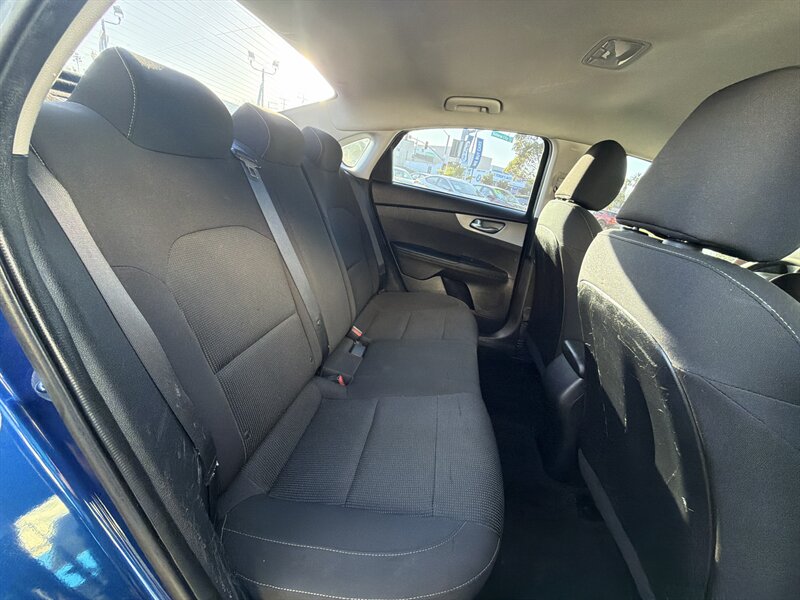 2020 Kia Forte LXS - Photo 14 - National City, CA 91950