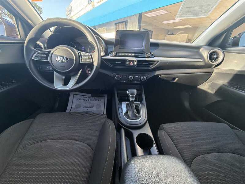 2020 Kia Forte LXS - Photo 10 - National City, CA 91950